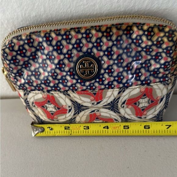 TORY BURCH COSMETIC POUCH - Picture 11 of 13